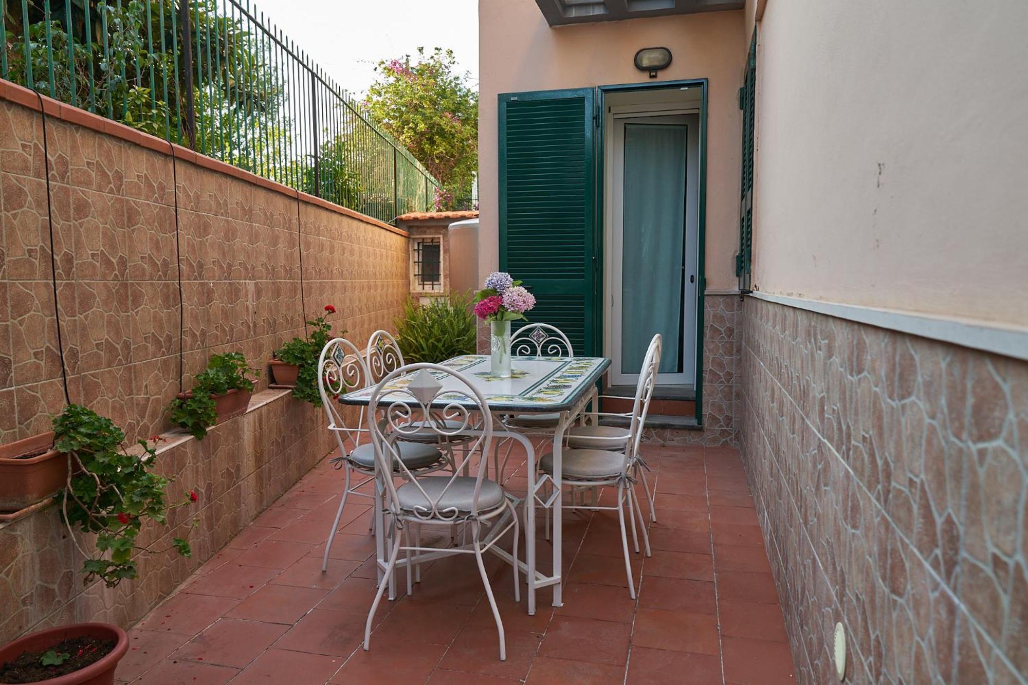Casa Vacanze Il Gatto Rosso Trecase Exterior photo