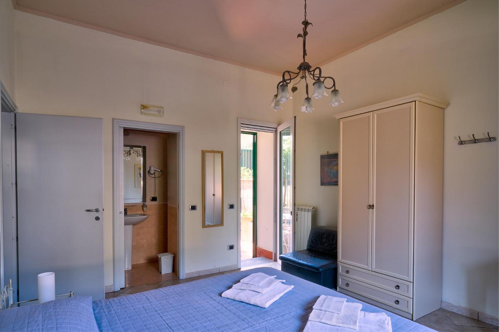 Casa Vacanze Il Gatto Rosso Trecase Exterior photo